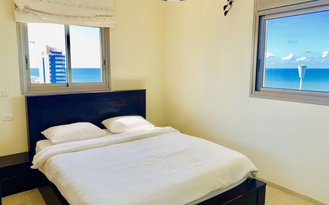 Royal King David Apartment