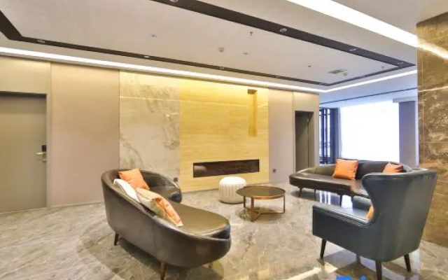 Homeinn Selected Hotel (Dunhua Ji'an Road Food Street)