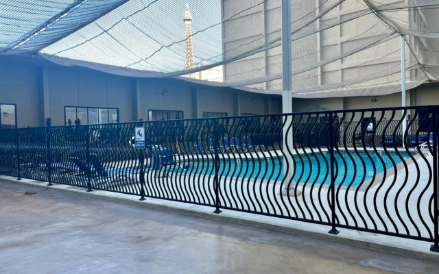 Jockey Resort Suites Center Strip