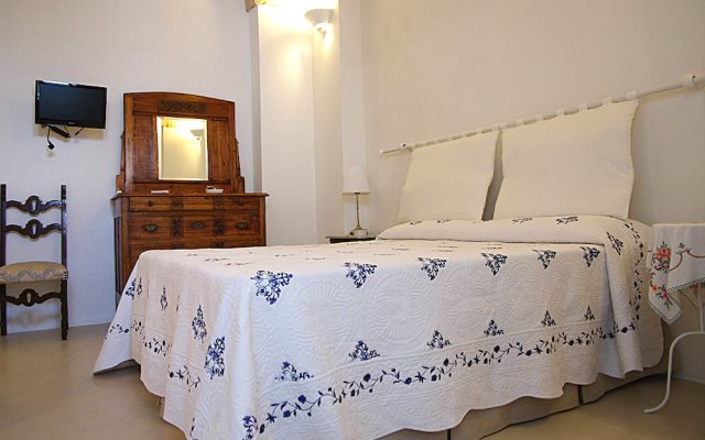 Isolaovest Bed And Breakfast