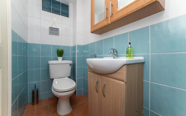 Lovely Central Home Naar Beach Lawe Rd