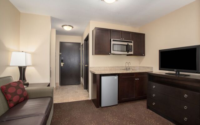 Comfort Inn & Suites At ASU