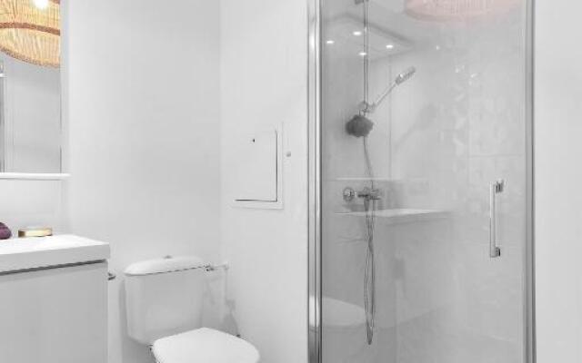 *DISNEYLAND-SERRIS* Studio Cosy