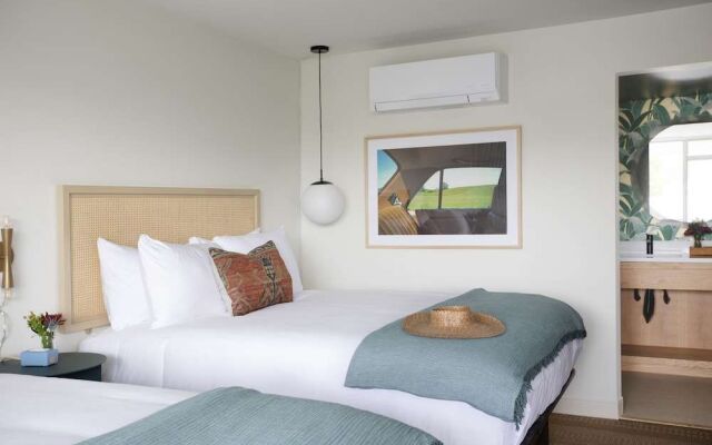 Starlight Motor Inn