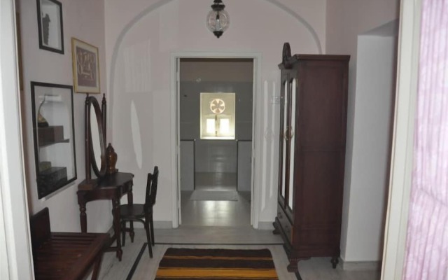 Castle Khandela