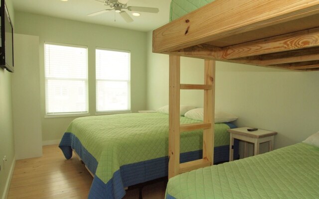 Beach Club Clubhouse 3