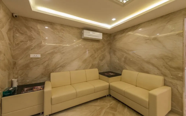 Hotel Karuna Residency