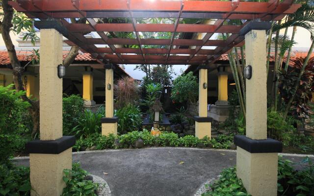 Royal Hotel and Villa Bali