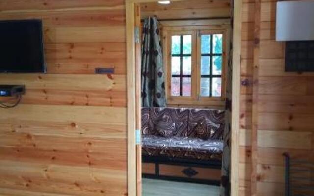Cozywoods Hill Resort