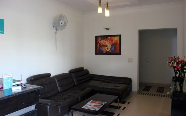 OYO Rooms 074 Cyber City