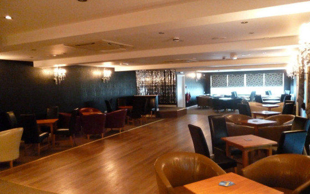 Cliffdene Hotel