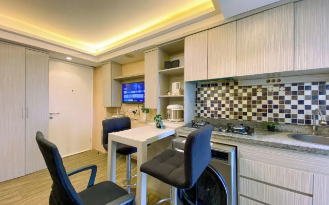 Well Designed And Warm 2Br At Bassura City Apartment