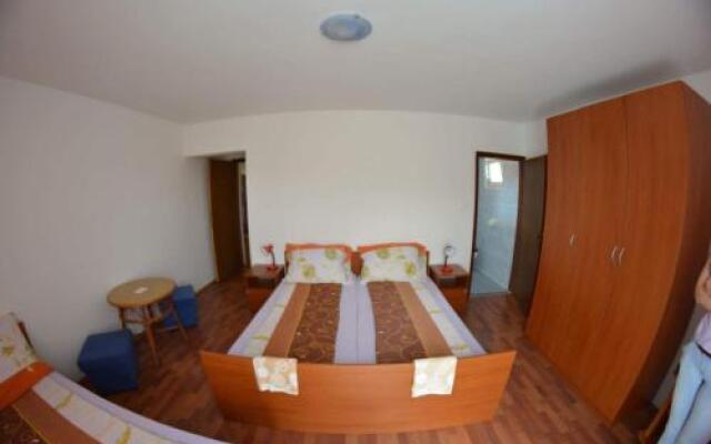 Motel Restoran Grand