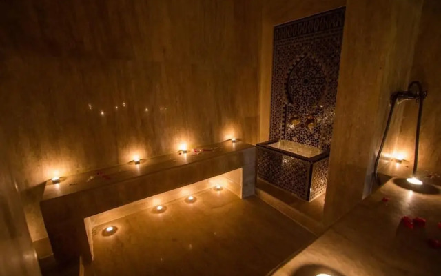 Riad Amor