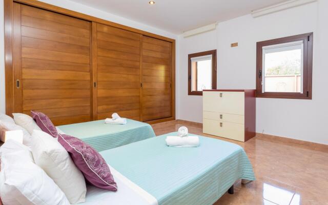 Villa in Ibiza Town, sleeps 12/14 - Villa Alexandra