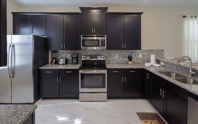 Mickeys Hideaway by VillaDirect