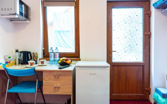 Center Walking Apartment and Room