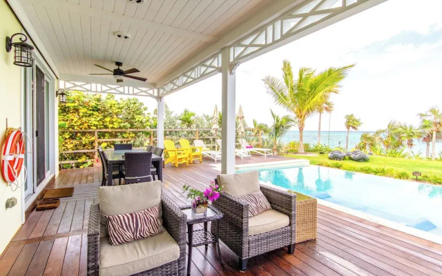 Wild Orchid Hideaway: Lux Beachfront Sanctuary