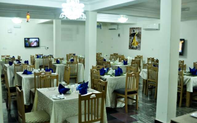 AES Luxury Apartments