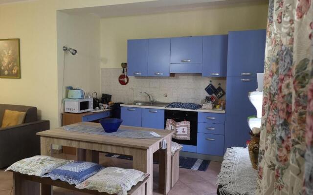 Relax House