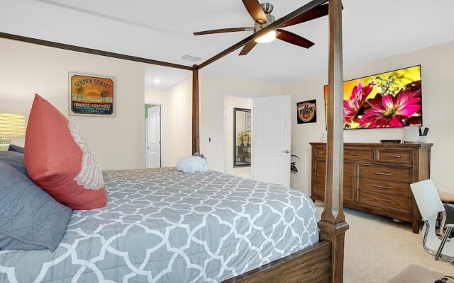 5428 Solterra Circle