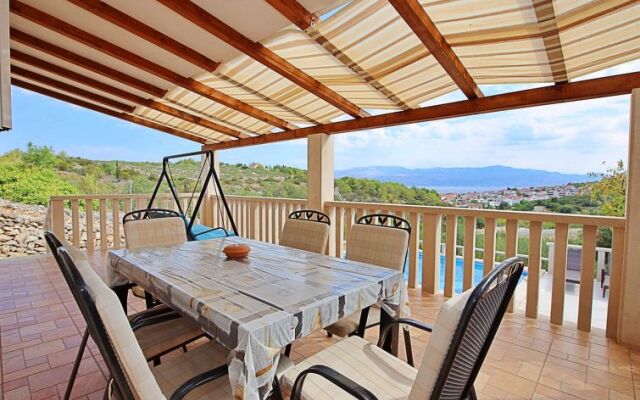 Holiday Home Villa Tonka