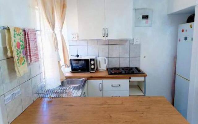 Queensburgh B&B or Self Catering