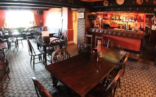 The Three Horseshoes