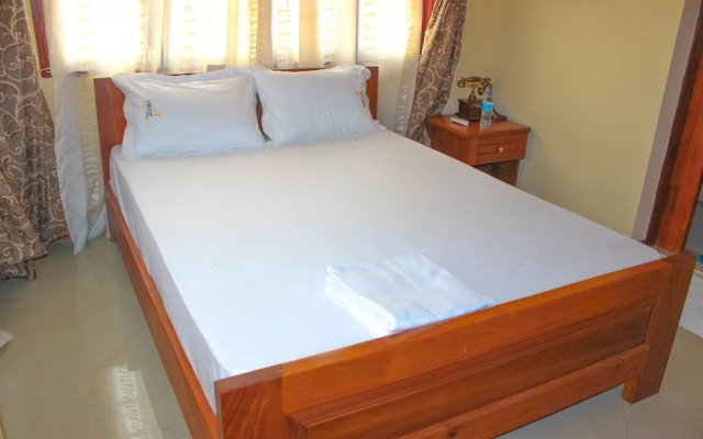 Hillstarh Hotel
