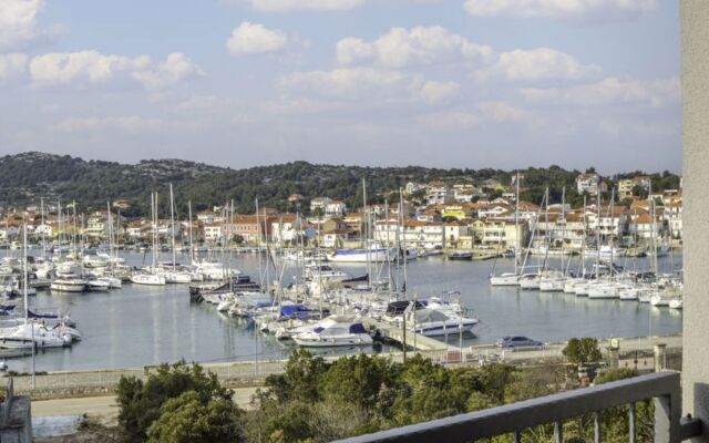 Apartment Anna Murter/Jezera