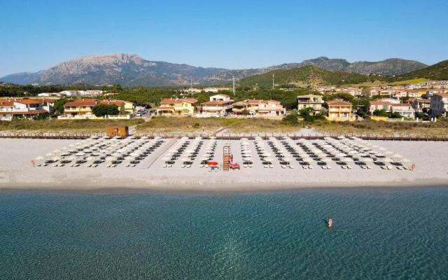 Cala Della Torre Resort