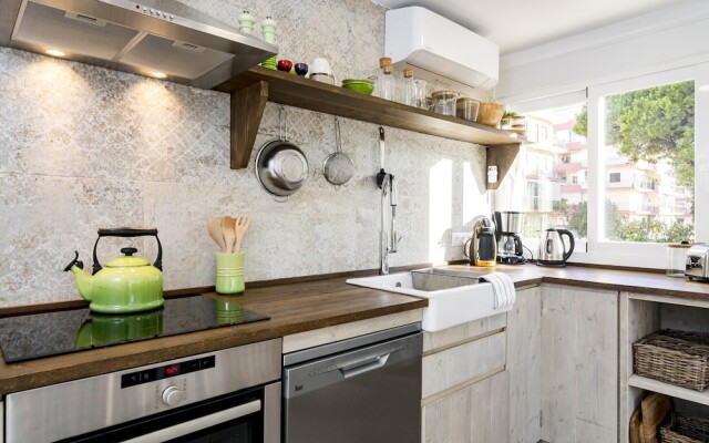 IB - Stunning apt in center of Marbella