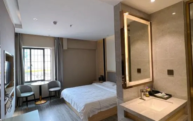 Zhangzhou Tuning Business Hotel (Hongxing Meikailong Branch)