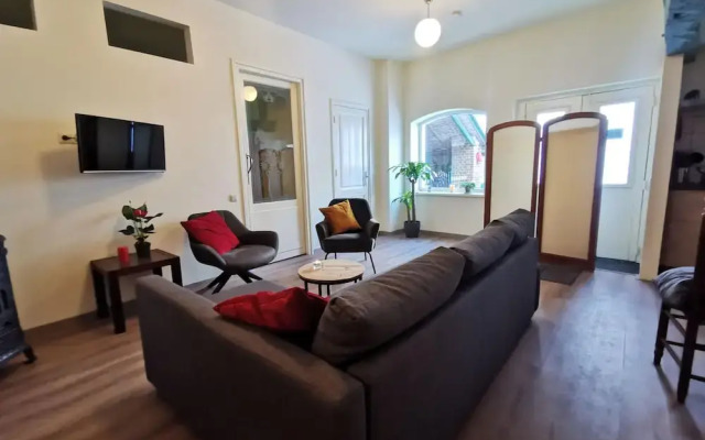 Modernized Holiday Home With Terrace