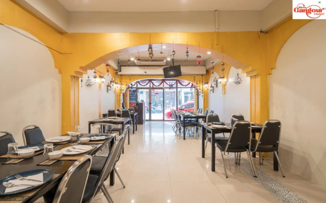 Knock Knock Beach Boutique