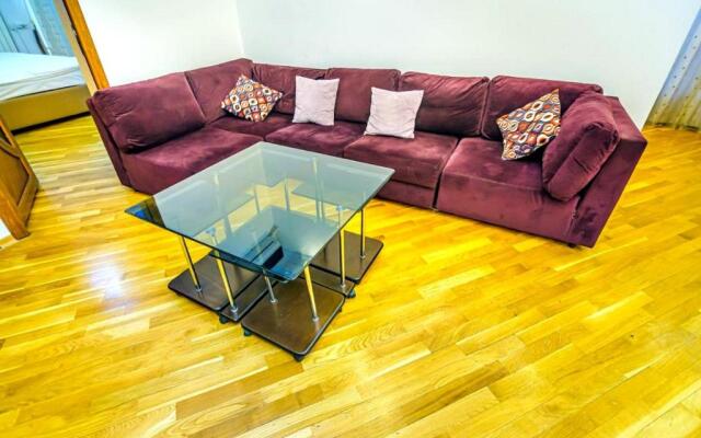 7 Bedroom Apartment on LEYLEK - Nİzami st.