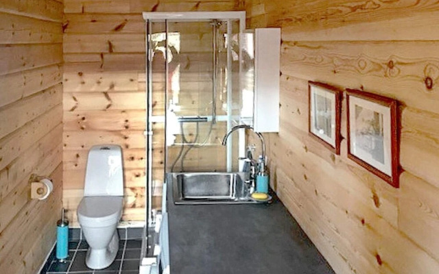 6 Person Holiday Home In Lesjaskog