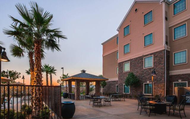 Staybridge Suites El Paso Airport by IHG