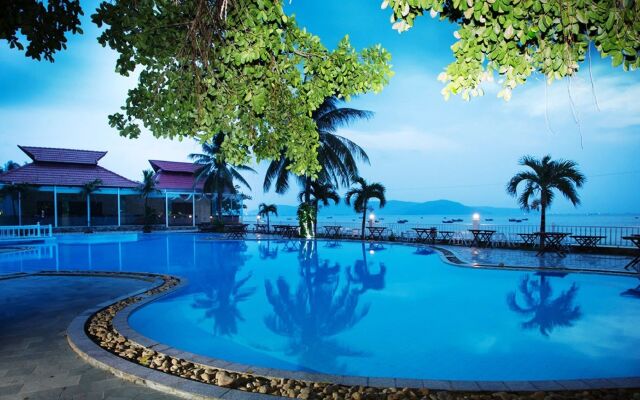 Royal Hotel & Healthcare Resort Quy Nhon