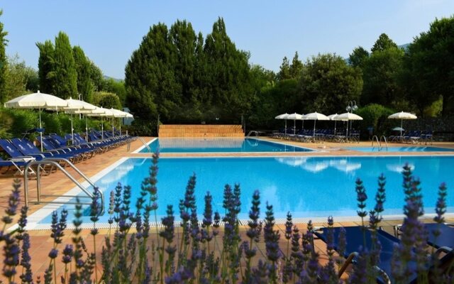 Iseolago Hotel
