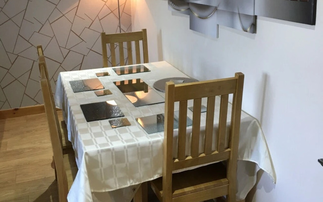 Azim and Suzis City Centre Apartment Inverness