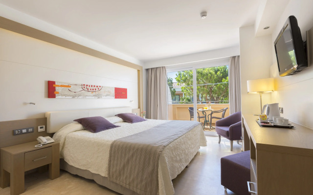 Hipotels Playa La Barrosa - Adults Only