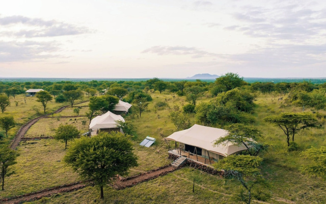 Seregenti Kifaru Tented Lodge