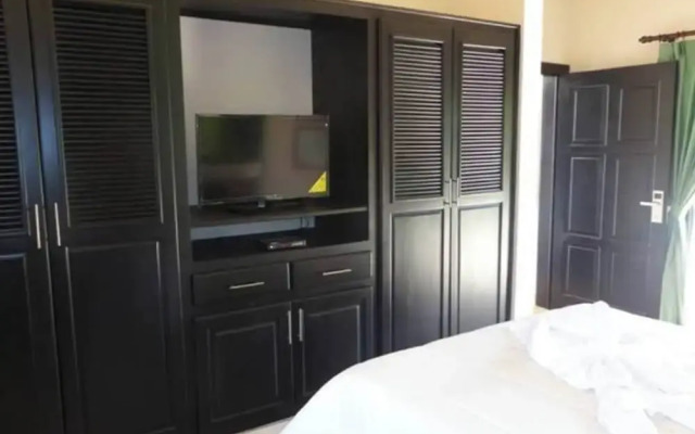 4 Bedroom Villa Privacy in Mind, Gated and Secure