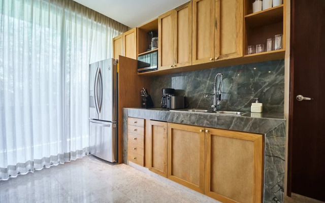 Tanik Tulum By Lockey