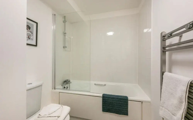 The Anarchist - Camden - by Frankie Says