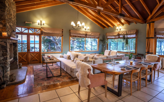 Hotel Los Ñires