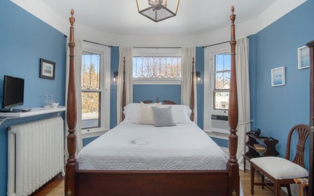 The Lamplighter Bed & Breakfast of Ludington