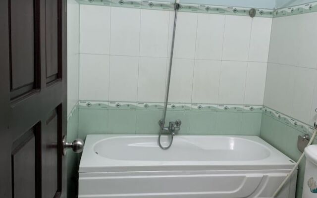 Oyo 945 Hong Ngoc Hotel