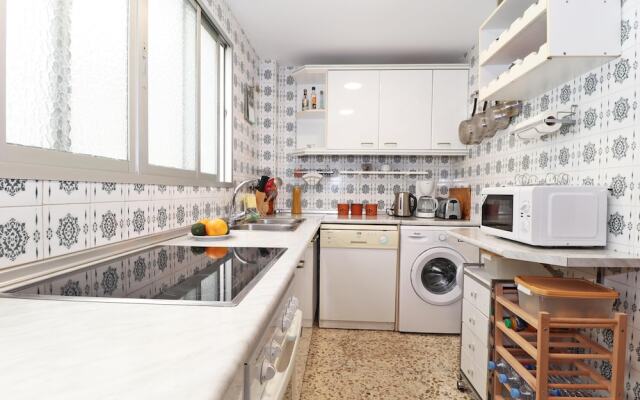 Del Parque Flats Castillo